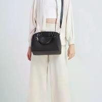 ราคา AWARINN กระเป๋าสะพายข้าง City bag Ep.2 / Size M กระเป๋าทนทาน กันน้ำ เบา ไม่ต้องเปลี่ยนบ่อย (1733759467386209598)