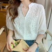 ราคา เสื้อเชิ้ตผ้าฝ้ายแท้ งานฝีมือหนัก คอลเลคชั่นฤดูร้อน เสื้อแฟชั่นใหม่ คอตั้ง ปักลาย ดีไซน์กลวงออก เสื้อครึ่งแขนเรียบหรู 2024 ชุด นักเรียน ญี่ปุ่น ชุด ยุวกาชาด เวลชุด ครับดูแลง่ (1732277710534708199)