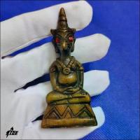 ราคา รับเช่า พระเครื่อง พระบูชา ทุกชนิดพระงั่งหน้าพญาครุฑทรงเครื่อง เป็นพระงั่งที่มีพุทธคุณไปทางด้านมหาเสน่ห์ฉาบฉวย สเน่ห์ต่อเพศตรงข้าม คงกระพันกันปืน เตือนภัย [สุริยะ] (1733855446168274706)