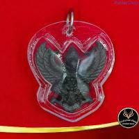 ราคา จี้ พญาครุฑ หลวงพ่อเส็ง วัดบางนา จ.ปทุมธานี ปี ๒๕๒๒ ขนาด 2.5x2.5 cm. พร้อมเลี่ยมกรอบพลาสติก สินค้าขายดีพร้อมส่ง 2 คะแนน บล็อกบัสเตอร์ ตะกรวแเบงกอล จ่าเพียว พระเครื่อง เซียนพระห้อ (1733793976851465990)