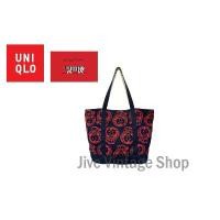 ราคา สินค้าขายดี กระเป๋า UNIQLO x Lisa Larson tote bag (สภาพดี สีเฟดตรงสาย) ผ้าแคนวาสหนา สกรีนลายสิงโต น่ารักๆ สีสด มือสองตุ้ญี่ปุ่น (1734251778688583209)