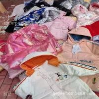 ราคา เสื้อแจ็คเก็ตดาวน์เด็ก, Uniqlo, เสื้อคลุม, คอลเลกชันของโรงงานของแท้, เสื้อผ้าผู้หญิง, เสื้อโค้ทฤดูใบไม้ร่วงและฤดูหนาว, การล้างสต๊อกนอกฤดูกาล, การขายพิเศษ, เสื้อแจ็คเก็ตผ้าฝ้าย, เสื้อแจ็คเก็ตขนสัตว์ (1