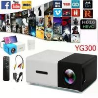 ราคา YG300 โปรเจคเตอร์ โปรเจคเตอร์มินิ โปรเจคเตอร์โทรศัพท์มือถือ หน้าจอเดียวกัน HD 1080P มินิโปรเจคเตอร์ พกพาสะดวก Projector (1730691098128844969)