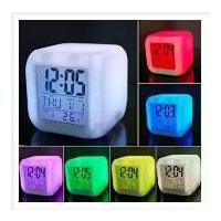ราคา นาฬิกาปลุกลูกบาศก์เปลี่ยนสี 7 สี นาฬิกาดิจิทัล (LED) หน้าจอแบบสลับได้ shanghai table clock โมเน่ นาฬิกาปลุก greek water นาฬิกา โซล่าเซลล์ นาฬิกาปลุกเสียงรถ alarm coffee sand คิตต (1734093055216027364)