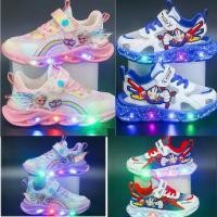 ราคา รองเท้าลำลองลายการ์ตูน Frozen สำหรับเด็กหญิง/เด็กชาย รองเท้าผ้าใบมีไฟ LED ลายอุลตร้าแมน รองเท้าเจ้าหญิงเอลซ่า รองเท้าเด็กผู้หญิง รองเท้าผ้าใบเด็ก รองเท้าผ้าใบเด็กทารก รองเท้าสเก็ตสำหรับเด็กผู้ชาย (173