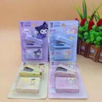 ราคา แม็กเย็บกระดาษ เครื่องเย็บกระดาษ ลายการ์ตูน น่ารักๆ มีทั้งหมด 4 ลาย ขนาด 14.5×12.5×2 cm สินค้าพร้อมส่ง (1729731821013600557)