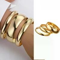 ราคา AGOD New 2025 3Pcs Elegant Gold Metal Exaggeration Bangles Set Plain Circle Smooth Surface Bracelets for Women Jewelry Acceossires (1733734651507606653)