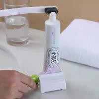 ราคา ที่บีบหลอดพลาสติกแบบหมุนได้ เหมาะสำหรับยาสีฟัน น้ำยาทำความสะอาดผิวหน้า ครีมทามือ – ใช้งานง่ายและไม่สิ้นเปลือง ที่บีบยา สีฟัน (1733834738069308944)