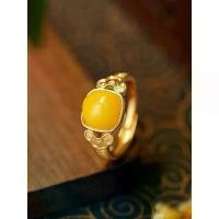 ราคา แหวนหยกเคลือบทอง สีเหลืองทอง ลายรังผึ้ง น้ำผึ้ง สำหรับผู้หญิง สไตล์วินเทจ ชุดกี่เพ้าและฮั่นฝู แฟชั่นใหม่ แหวนนิ้วทรงสี่เหลี่ยม (1734130078676125410)