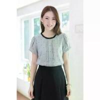 ราคา Narinari : MT5343 Frill-trimmed Blouse – ผ้าย่น/ผ้าโฟร์เวย์ (1734467210902472627)