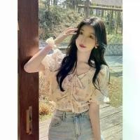 ราคา Petite floral print drawstring short lace-up chiffon blouse for women, summer design, niche short-sleeve pure desire top (1734644900425991277)