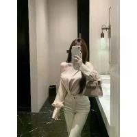 ราคา 2026 New French Style Socialite Satin Off-Shoulder Long Sleeve Shirt Women's Summer High-End Off-Shoulder Blouse Slim Fit Irregular Top (1734062780154479685)