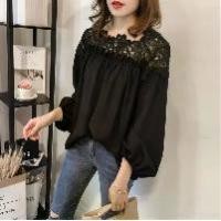 ราคา New Korean-style fashion crochet hollow lace spliced chiffon blouse for women, long-sleeve top, trendy women's base shirt (1734361774386808802)