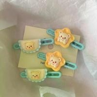 ราคา กิ๊บติดผม ลายดาวหมีสีเหลืองน่ารัก การ์ตูน สไตล์สาวหวาน กิ๊บปากเป็ดข้าง เครื่องประดับกิ๊บติดผม เครื่องประดับผม กิ๊บ butterbear ติด ผม หมี เนย (1731780313112808242)