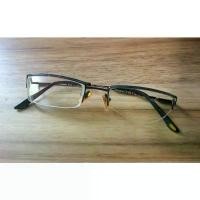 ราคา แว่น Carrera Half Frame Glasses Made in Italy Size 48/18 138mm สีดำ (1734297814469346390)