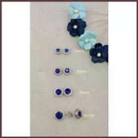 ราคา ต่างหูเพชรล้อม พลอย NaNo Sapphire Blue (1734763811453962238)