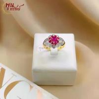 ราคา ส่งฟรี แหวนทับทิมดอกไม้ล้อมเพชร เครื่องประดับไทย พูนทรัพย์ มีใบรับประกัน ใส่ออกงาน สง่า ชุดมงคล RD164R500 (1729674539967024082)