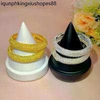 ราคา กำไลข้อมือ เครื่องประดับไทย ลายพิกุล (1733977989186553151)