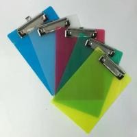 ราคา 2 Free Shipping Transparent Writing Boards PP Transparent Clipboard Plastic File Board A4 Report Folder Menu Pad Receipt Folder (1733068818981291538)