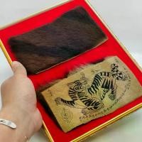 ราคา พระปทม COD. ยันต์เสือเหลียวหลังคาบดาบ บนหนังเสือ จารอักขระโดย หลวงพ่อปาน วัดคลองด่าน สุดยอดเจ้าตำราวิชาเสือปลุกเสกด้วยเข้มขลังมาก ธัญพยาบาลไทย meditation (1734701815605987200)