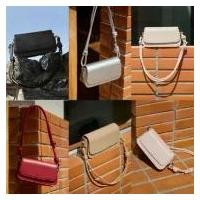 ราคา Charlotte bag กระเป๋าสะพายได้ 3 สาย （Hot sale） (1731628441758828177)