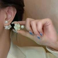 ราคา 【Azzis】 Vintage Fashion Shell Flower Pearl Ball Shape Stud Earrings For Women Ball Double Side Elegant Earrings Wedding Party Jewelry (1735408488824800826)