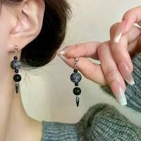 ราคา 【Azzis】 New Chinese Style Imitation Jade Pendant Earrings Chinese Water Droplet Tassel Earrings Simple and Unique Hanfu Jewelry Earrings (1735452018364548666)