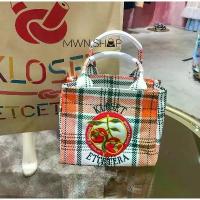 ราคา Kloset กระเป๋า มีโค้ดลด30% SALE kloset xs tote berry กระเป๋าถือ มีซิป ของแท้จากชอป คําแนะนําผลิตภัณฑ์ใหม่ของเดือนนี้ (1734896985574508438)