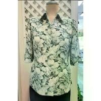 ราคา Daris เสื้อเชิ้ตผู้หญิง Woman's shirt เข้ารูป แขนสามส่วน ลายดอกไม้สีขาวดำ มีไซส์ (1735482165242660661)