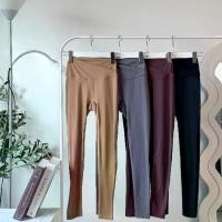 ราคา leggings ✨ (YOGA/ก115) กางเกงโยคะ เอววีทรงสวย ผ้าลื่นกึ่งแมทใส่สบาย กางเกงฟิตเนสขายาว กางเกงออกกำลังกายผู้หญิง (1735320819652724404)