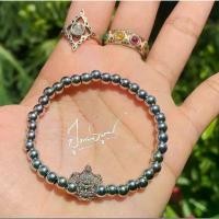 ราคา ยอดนิยม ♜กำไล พระราหู อมตะเศรษฐี พระอาจาร์ยเฮง กัตปัญโญ วัดป่าไทรย้อย บูชาเสริมความร่ำรวย ความปลอดภัย เสี่ยงโชค ราหู❃ (1735298413546472777)