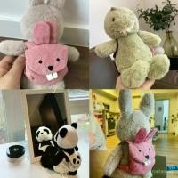 ราคา กระเป๋าเป้สัตว์ เจลลี่แคท ชุดกระต่าย ไดโนเสาร์ และแพนด้า ตุ๊กตาของเล่น ของขวัญ ของแท้ 100% (1731904680433978360)