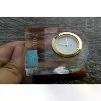 ราคา นาฬิกา Vintage มือสองญี่ปุ่น Hoya นาฬิกาตั้งโต๊ะ ระบบ QUARTZ ทรงกลม กรอบทอง หน้าปัด mm คําแนะนําการขายที่ร้อนแรงในเดือนนี้ (1734936532363544256)