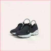ราคา รองเท้า sneaker สีดำ เกาหลี sue comma bonnie SCB สวยตาแตก มือสอง sz.36 แต่งมุกหวานๆ (1734417407096686055)