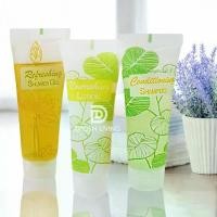 ราคา เจลอาบน้ำ/แชมพู2in1/บอดี้โลชั่น (บรรจุหลอด) Shower Gel/Shampoo 2in1/Body Lotion (Bottle) รับสกรีนโลโก้ ของใช้ในห้องพักโรงแรม By Dposh Bangkok หลอดดอกบัว (1734987557239948335)