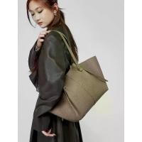 ราคา Top Layer Cowhide Large Capacity Tote Bag Genuine Leather Women's Fashion Bat Bag Versatile Commuter Large Handbag Wing Bag (1733374596779312688)