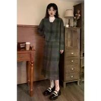 ราคา [Two-Piece Set] Vintage Green Plaid Woolen Coat Top for Women + High-Waisted Skirt Elegant Two-Piece Set (1733486678114010875)