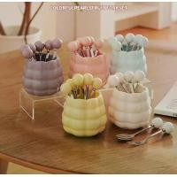 ราคา (พร้อมส่ง) ส้อมจิ้มผลไม้ เซรามิก ช้อนทานขนมหวาน/กาแฟ ชุดกระปุก+ช้อน+ส้อม ชุดช้อนส้อม3คู่ ดูหรู แฟชั่น ส่งไว (1735469137511155469)