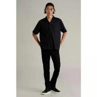 ราคา Mc JEANS เสื้อเชิ้ต Unisex เสื้อฮาวายแขนสั้น สีดำ MSSP295 เสื้อรีสอร์ทเชิ้ตผู้ชายแขนสั้นคอปก ดีเทลกระเป๋าหน้า ทรงรีแล็ก (1734596903868073150)