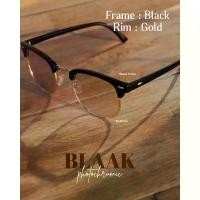 ราคา แว่นตากรอบดำ-ขอบเลนส์ทอง BLAAK PHOTOCHROMIC GLASSES กันแสงสีฟ้า+กันแดดUV400 ในร่มเลนส์ใส+กลางแดดเปลี่ยนสี ( มีค่าสายตา ) สินค้าขายดี (1735060506544407588)