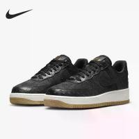ราคา รองเท้ากีฬาแบบลำลองคลาสสิก NIKE Air Force 1 ของแท้ สำหรับผู้ชายและผู้หญิง รุ่น DZ2708 002 (1735467128856610504)
