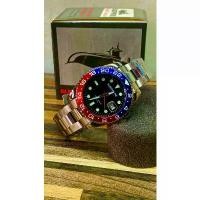ราคา Us submarine รุ่น J-219MD นาฬิกาข้อมือชาย สีเงินหน้าปัดพรายน้ำ มีวันที่ กันน้ำ พร้อมกล่อง (1735096592654894370)