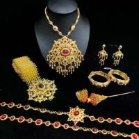 ราคา เครื่องประดับวัฒนธรรมไทยเครื่องประดับวัฒนธรรมไทยVintage jewelry ชุดเซ็ทเครื่องประดับเจ้าสาวชุดไทย สร้อยคอสีทองพลอยแดงสวยๆ (1735200996706059435)