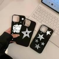 ราคา เคสไอโฟน GADGET FUSION Shining Stars สำหรับรุ่น 11, 13, 12, 14, 15 Pro, 7, 8, 6, 6S Plus, MAX, XR, XS Max, 7 Plus, 8 Plus, SE ดีไซน์ดาวซ้อนทับ สีดำ พร้อมหูฟังไฟฟ้าและกระต่าย ดีไซ (1735507918531823534)