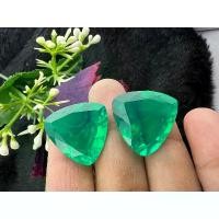 ราคา lab emerald Trillion 20x20 mm weight 24 carats 1pieces.มรกตโคลัมเบีย Green Emerald ขายร้อน (1735051772881765908)