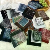 ราคา ผ้าไหมลายถั่วลิสง สไตล์ศิลปะคลาสสิก ผ้าคลุมศีรษะอเนกประสงค์ ยางรัดผม เครื่องประดับคอ ผ้าสี่เหลี่ยมเล็กลายเสือ ผ้าพันคอ ผ้าคลุมไหล่ขนาดเล็ก (1734670181522900418)