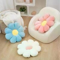 ราคา {UTUO} หมอนดอกไม้ 2 ชิ้น สีชมพูและสีขาว รูปทรงดอกเดซี่ หมอนสำหรับวาง/แขวน ใช้ตกแต่งน่ารัก เหมาะกับพื้นหรือใช้เป็นแผ่นรองบนเตียง ห้องนอน โซฟา และเก้าอี้ (1735223345436985064)