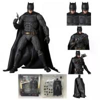 ราคา โมเดลคุณภาพสูง MAFEX 056 แบทแมน จัสติส ลีก แบทแมน ฟิกเกอร์แอคชั่น ขนาด 16 ซม. โมเดลตุ๊กตา ของเล่นเด็ก ชุดประกอบโรงรถ (1733929434209420651)