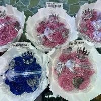 ราคา ช่อดอกกุหลาบ 24 ดอก (ริบบิ้น + มงกุฎ + ผีเสื้อ) (1735268751200585444)