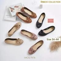 ราคา รองเท้าคัทชู ไซส์36 - 44 สีพาสเทล รหัส 365 ขนาด 36-44 สีดำ ครีม ชมพู แทน ดีไซน์ส้นเตี้ย ไม่มีส้น (1735419706163496223)